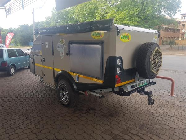 Kavango Tec Caravan Sleeps 4, 2530lbs - Off Grid Trek