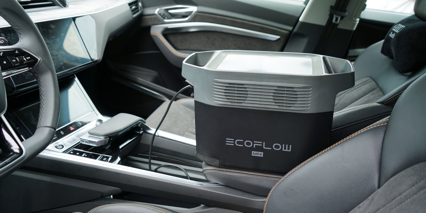 EcoFlow DELTA MINI 882Wh Portable Power Station, NO US SALES EcoFlow DELTA MINI 882Wh Portable Power Station, NO US SALES